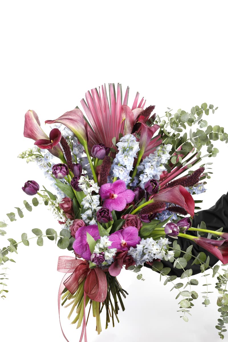 Deluxe Bouquet & Flower That Works Wonders