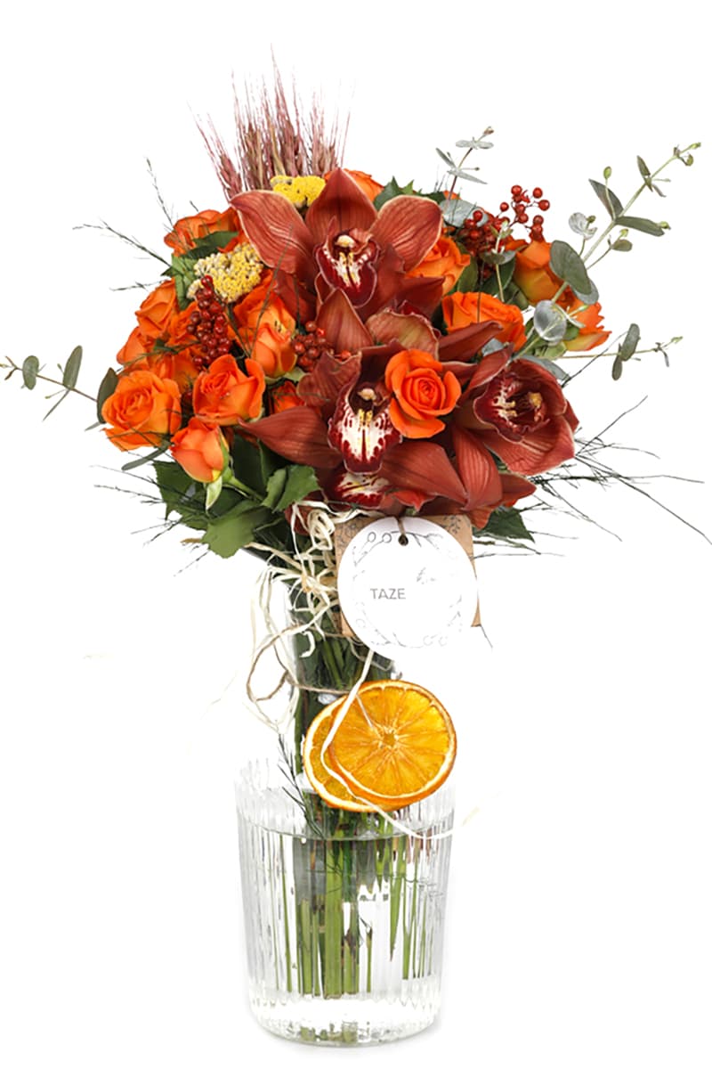 Beautiful Orange Roses & Spidyum orkideler