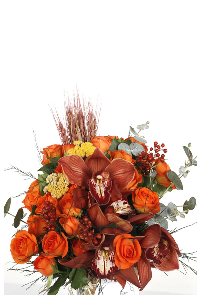 Beautiful Orange Roses & Spidyum orkideler