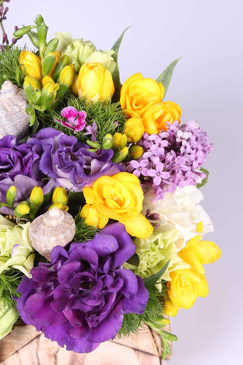 Special Ahşap & İlkbahar Tasarım Çiçekler
