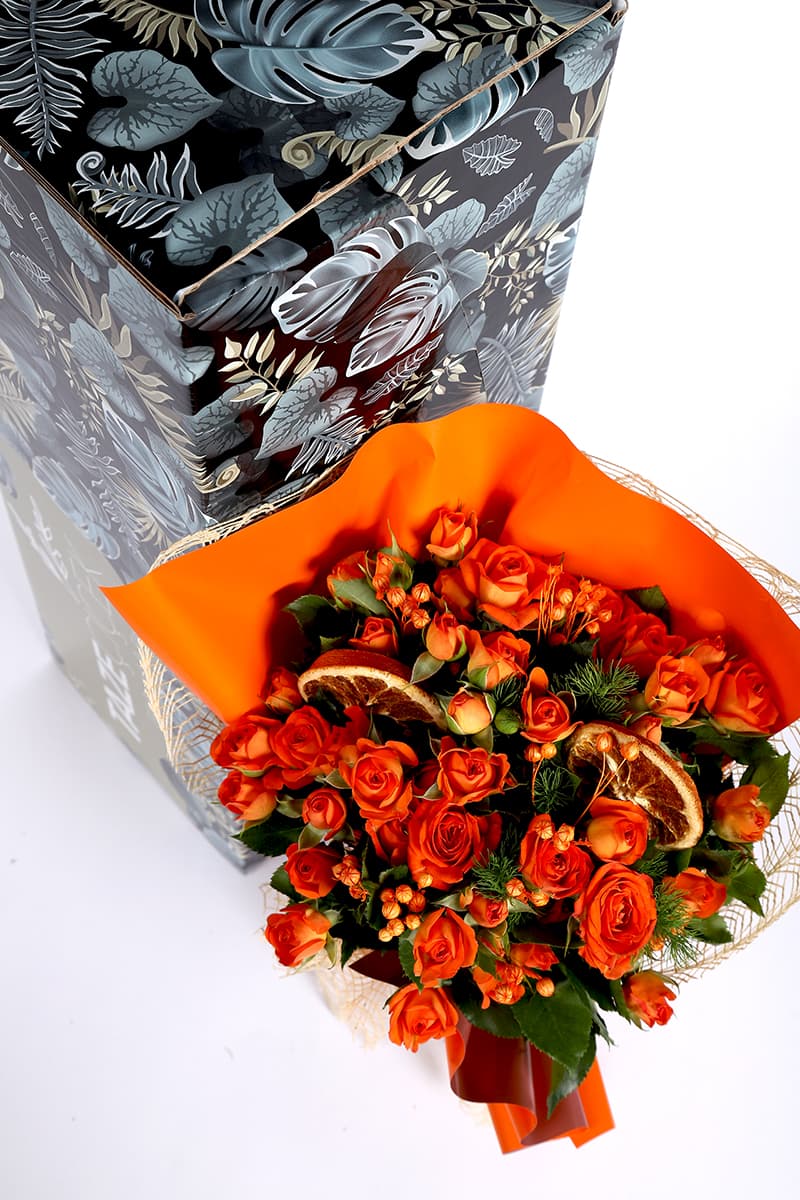 Orange Roses in The Box