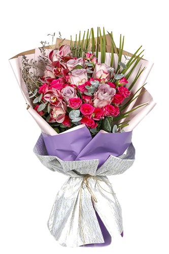 Amazing Mixed Roses Gül Buketi