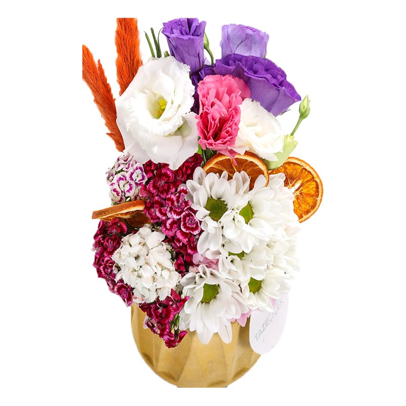 Daisies and Lisianthus