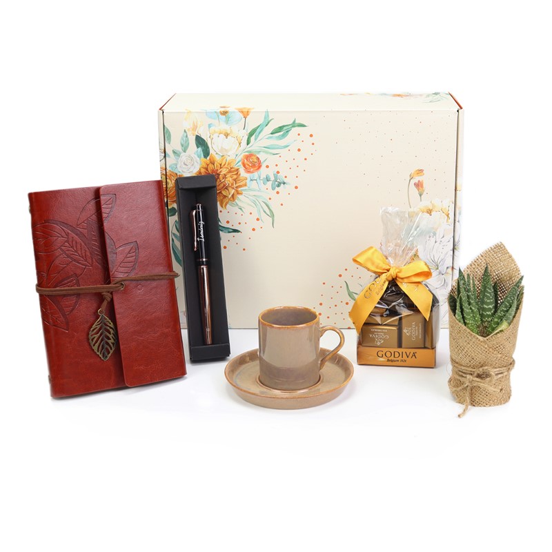 Kişiye Özel Kalem & Defter & Porselen Fincan & Godiva & Hediye Seti