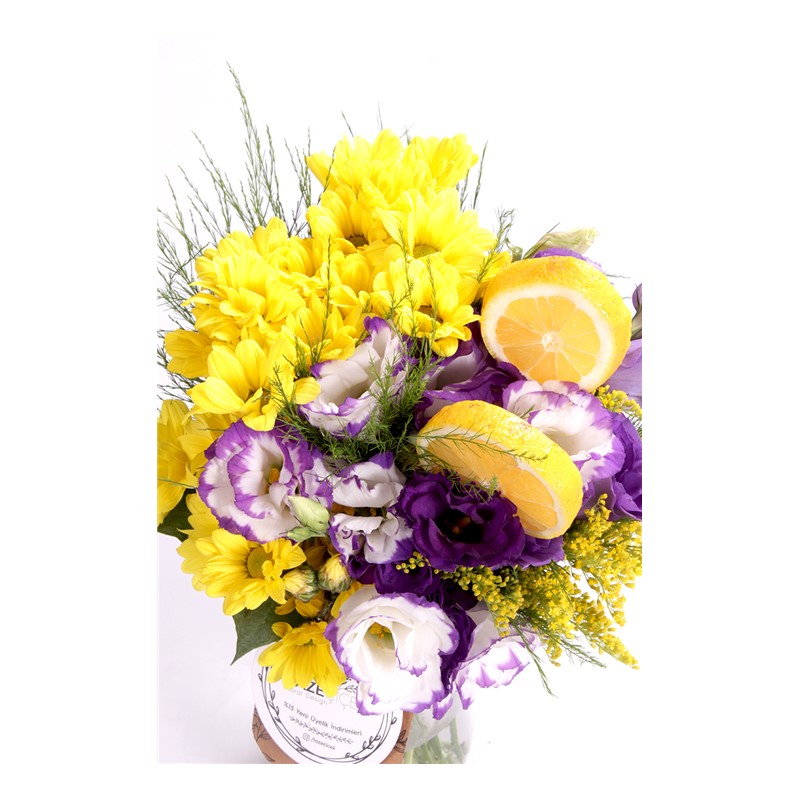 Yellow Hug Me