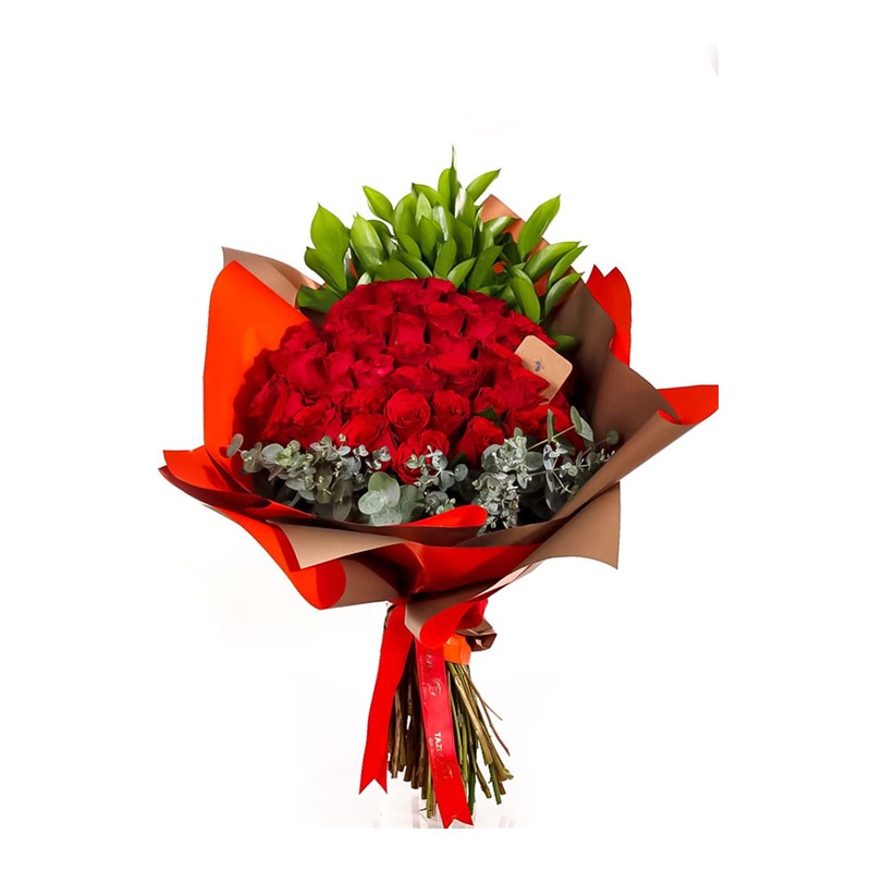 Two Hearts & One Story 50 Kırmızı Gül Buketi