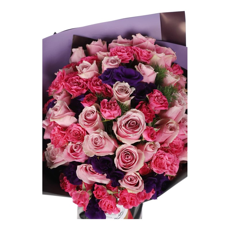 Floral Embrace 59 Mix Gül Buketi