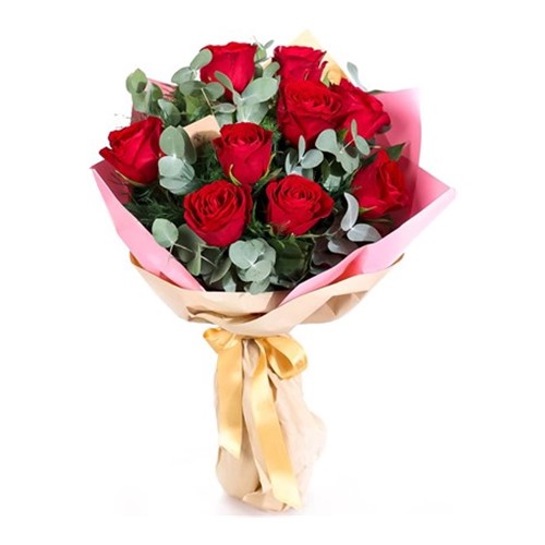 Heaven’s Blossom 9 Kırmızı Gül Buketi