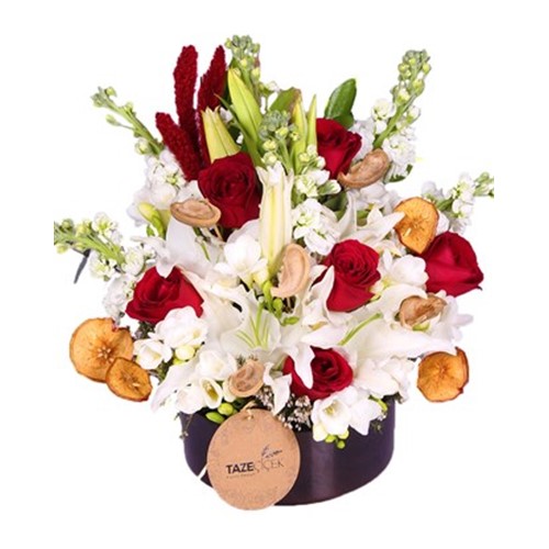 White Love Çiçek Arajmanı